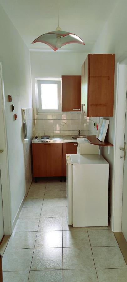 Apartments Senka Viganj Exterior photo